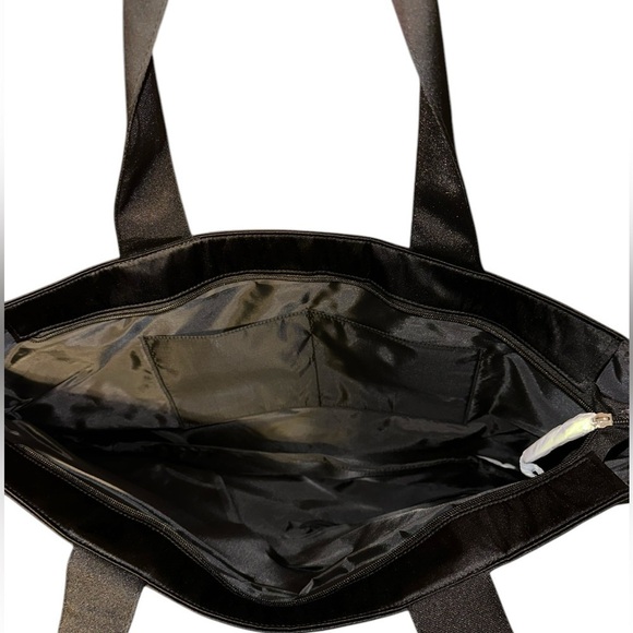 Victoria’s Secret Black Bag With Diamante Shine Graphic - Picture 4 of 5